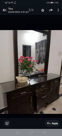 dressing table