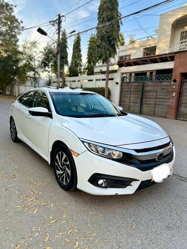 Honda Civic VTi Oriel Prosmatec 2017 UG 1