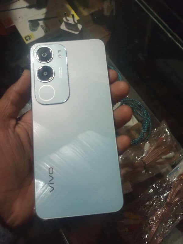 vivo y19s 10by10 condition 03497335584 WhatsApp number 3