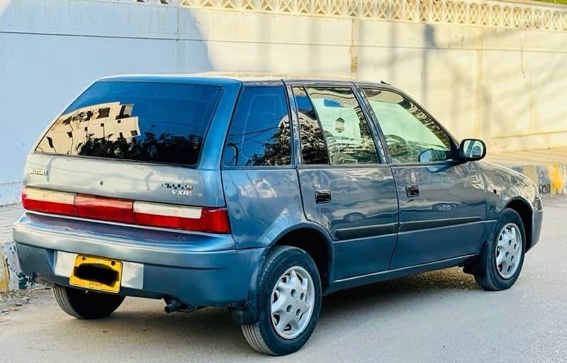 SUZUKI  CULTUS 2010 VXRI 4