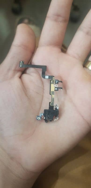 iphone 11 parts avalieble 3