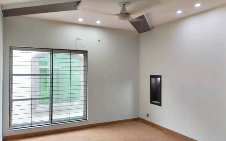 5 Marla House For Rent In Bahria Town - Sector C Lahore 6