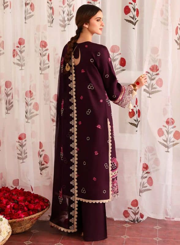 mahnur brand new volume unstiched dresses 8