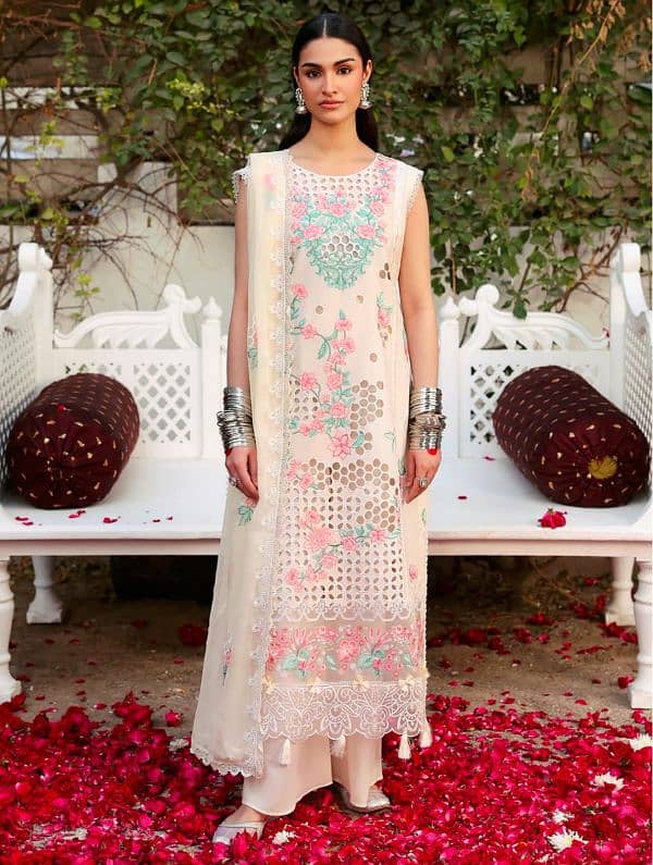 mahnur brand new volume unstiched dresses 12