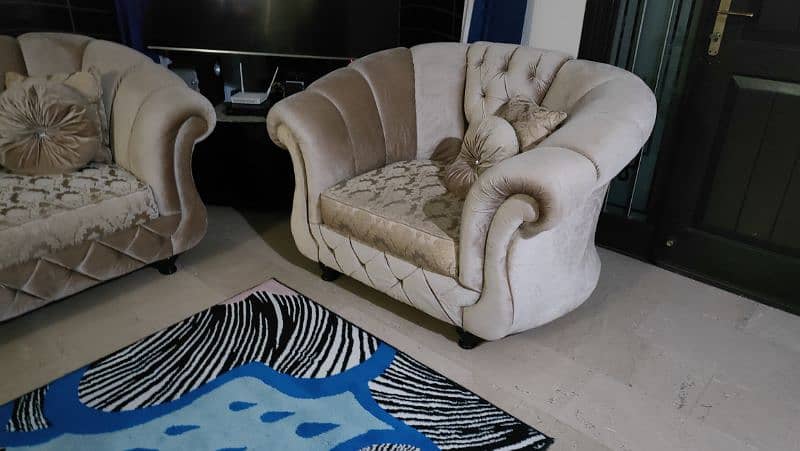 Sofa Set - 6 Seater 2