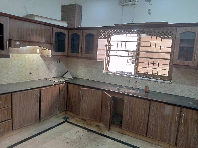 8 Marla House For Rent In Umar Block With Gas 8