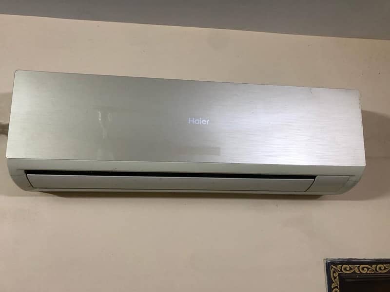 Haier AC (Air conditioner) 1 Ton 1