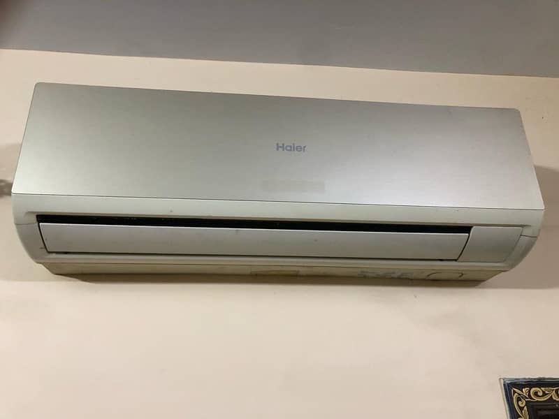 Haier AC (Air conditioner) 1 Ton 2