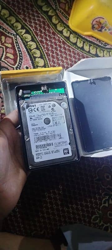 750gb hard with external case 0