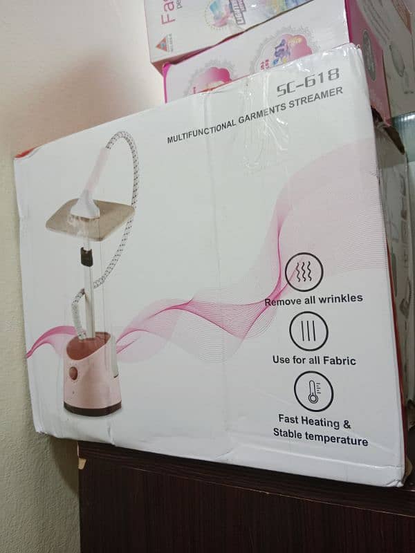 steam iron imported from Uae, pin packed 1