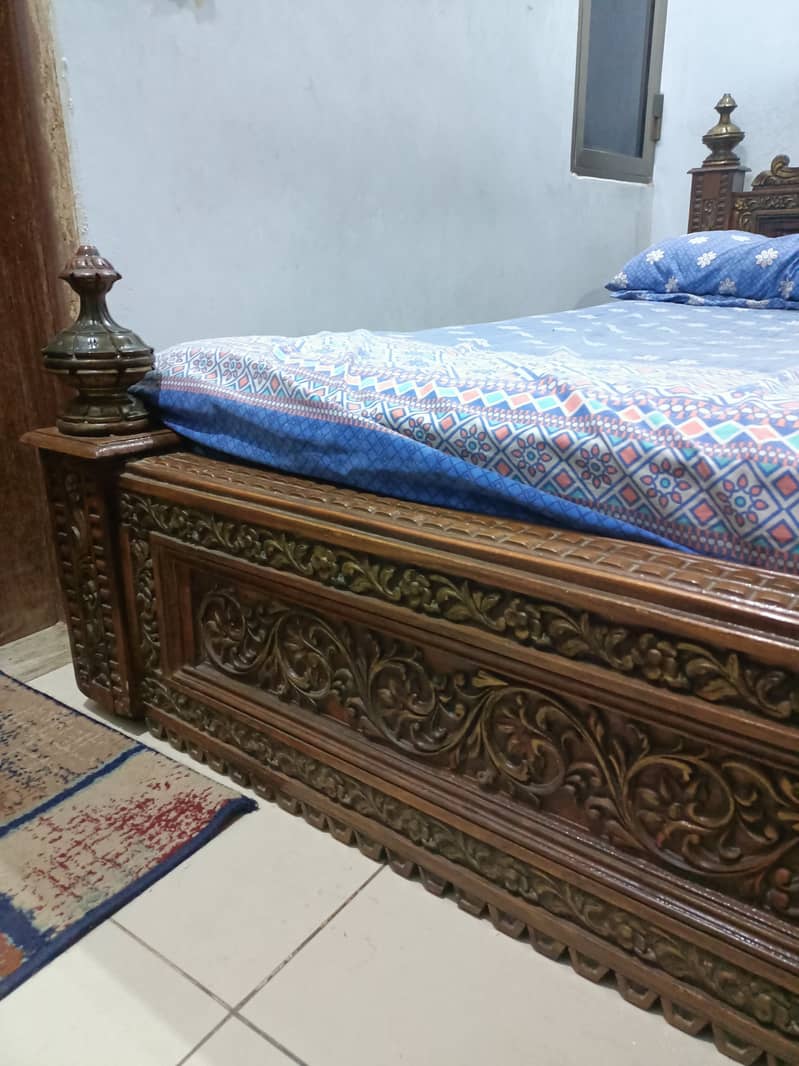 Pure Chinioti Sheesham 100% bedset 5