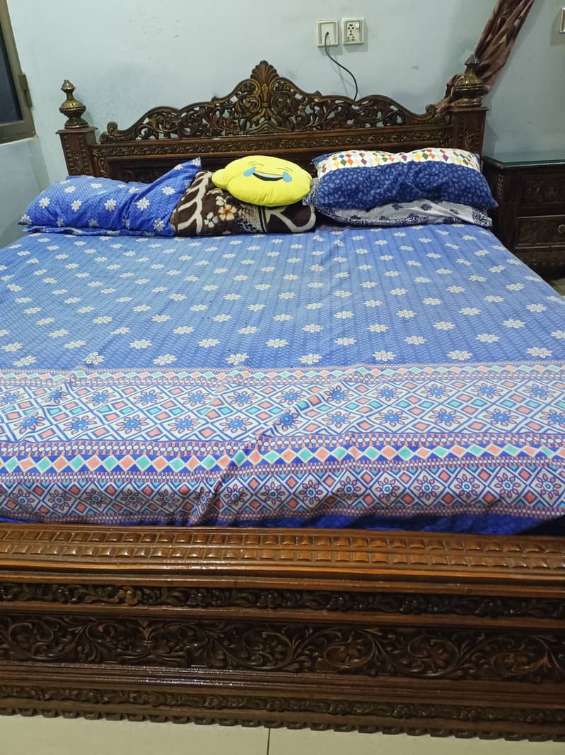 Pure Chinioti Sheesham 100% bedset 7