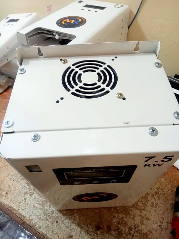 7-5KW_INVI PV Inverter Single-phase with China kit 3