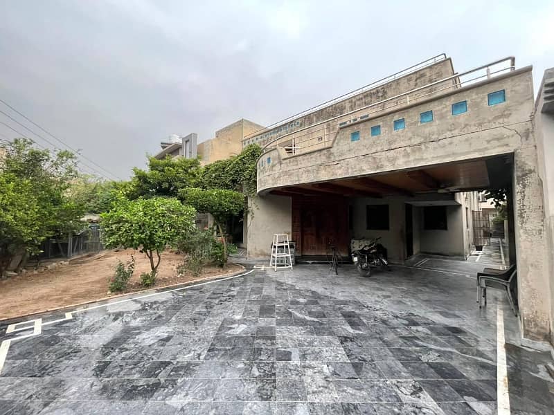 1 Kanal 4 Marlas Double storey House in canal view society Multan road Lahore 2