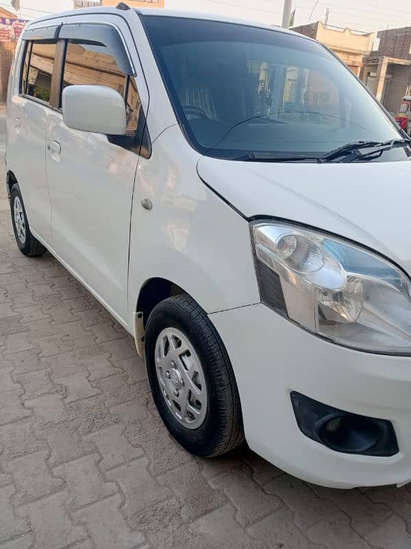 Suzuki Wagon R 2017/2018 1