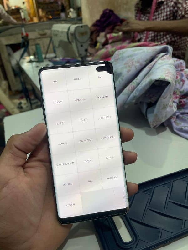 Samsung S10+ WhatsApp 03122460908 6