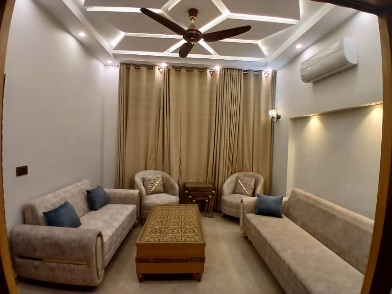 10 MARLA BRAND NEW BEAUTIFULL FULLY FURNISHED HOUSE FOR RENT 3