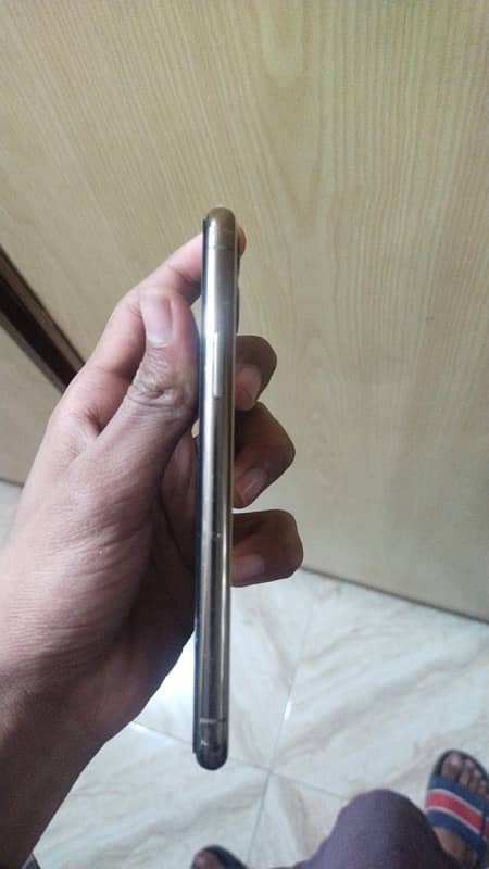 iPhone 11 Pro non pta factory unlock 1