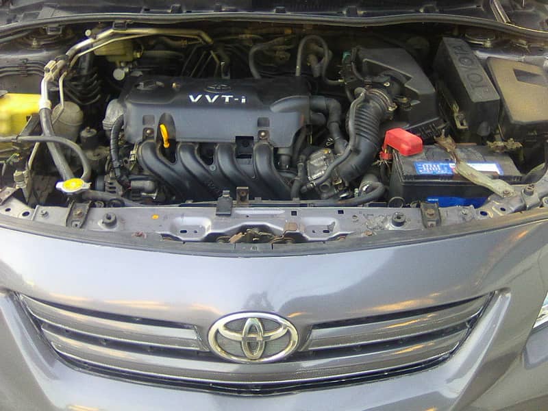 TOYOTA COROLLA GLi MODEL 2009 METALLIC GREY COLOUR BEHTREEN CONDITION 6