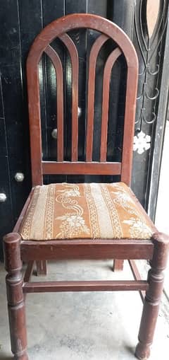 Dining Table with 8 chairs