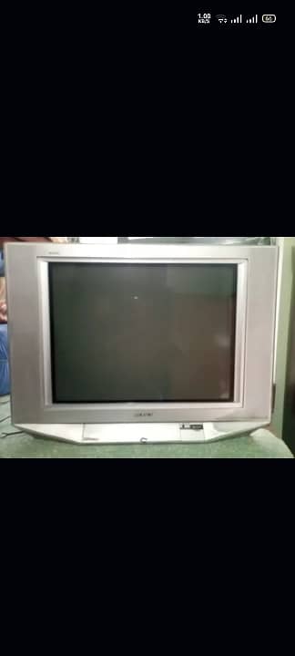 25 inch original sony tv with original remote 0