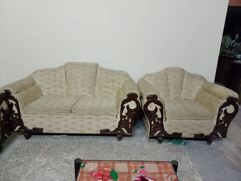 3 peice sofa set for sale best quality and soft 1