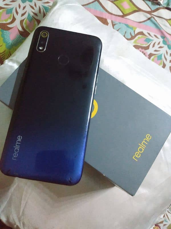 Realme 3 3