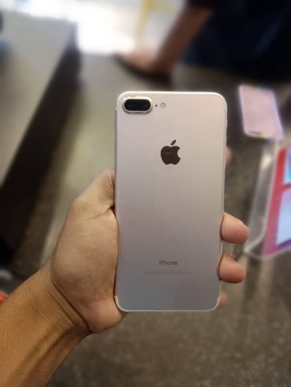 i phone 7 plus 5