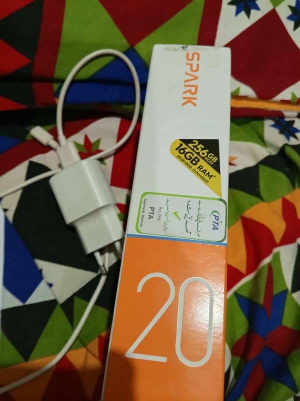 Tecno spark 20 8/256 for sale 2