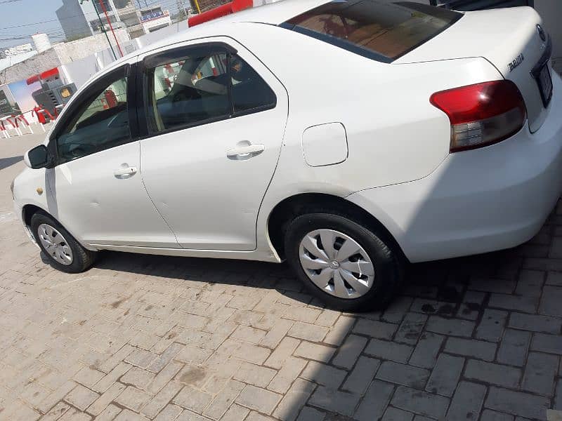 Toyota Belta 2006 1.3 4