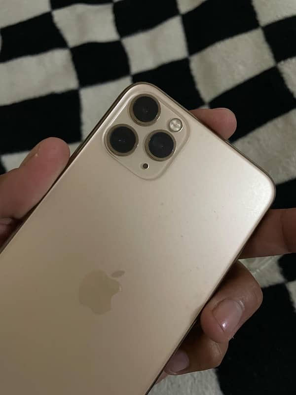 iPhone 11 Pro Max 64gb 5