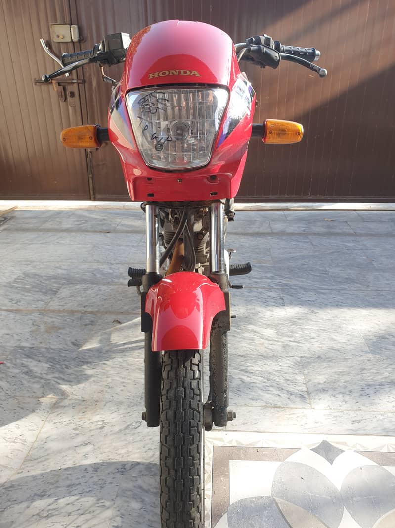 Honda CG 125 Deluxe 2017 13