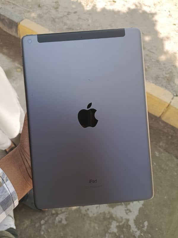 I pad 8 generation 1