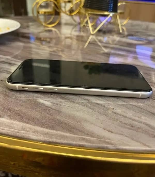 iPhone 11 128gb non PTA urgent sale no exchange 2