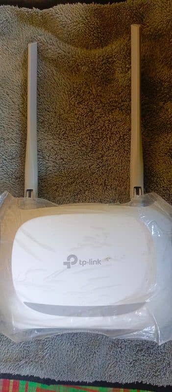 Used But Almost Brand New WiFi Router, only one month use urgent sell 6