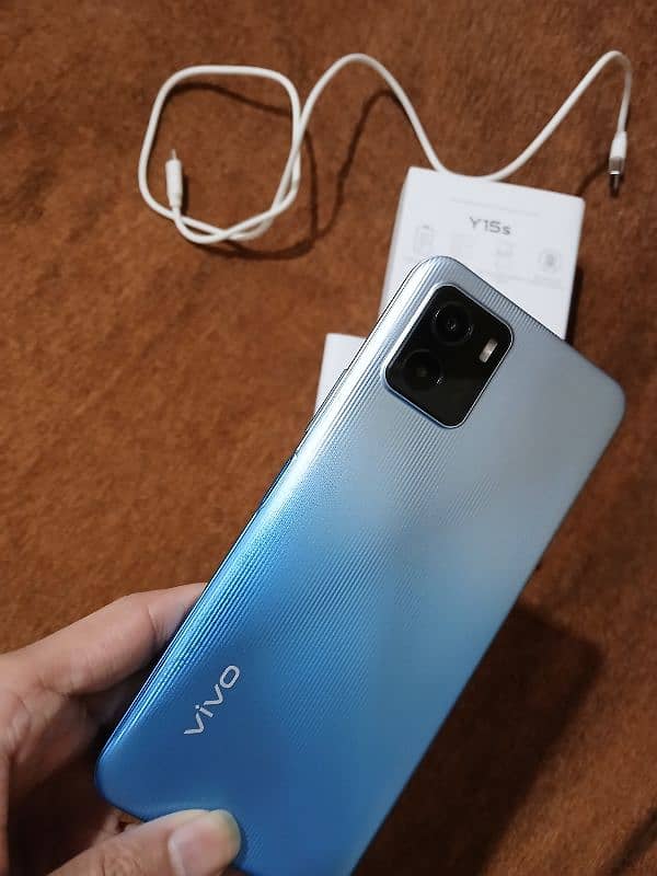 Vivo Y15s 8 256 Box With Box & Charger' Lush Condition- all ok 1