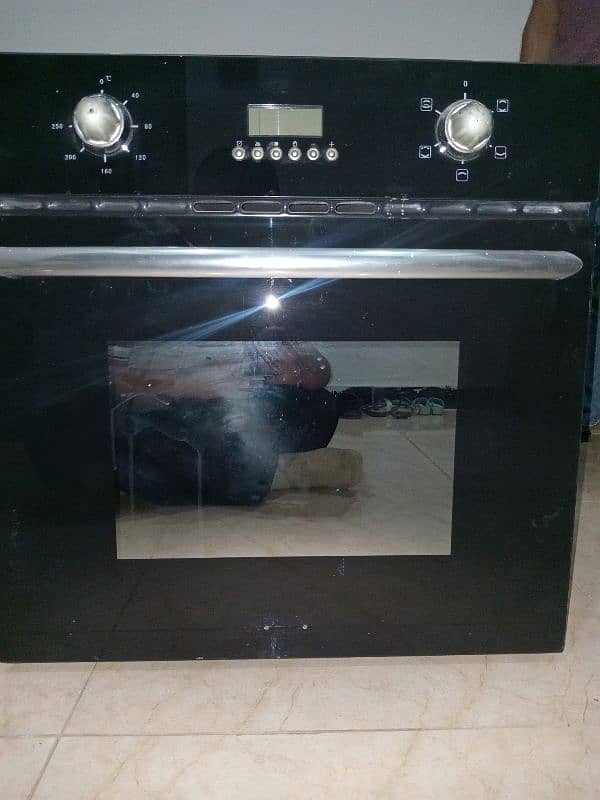 Fotile Electric and gas oven 0