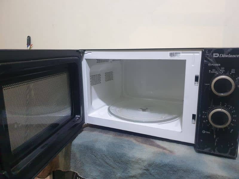 dawlance 25litter microwave for sale 0.3. 0.2. 4.6. 8.3. 4.6. 8 3