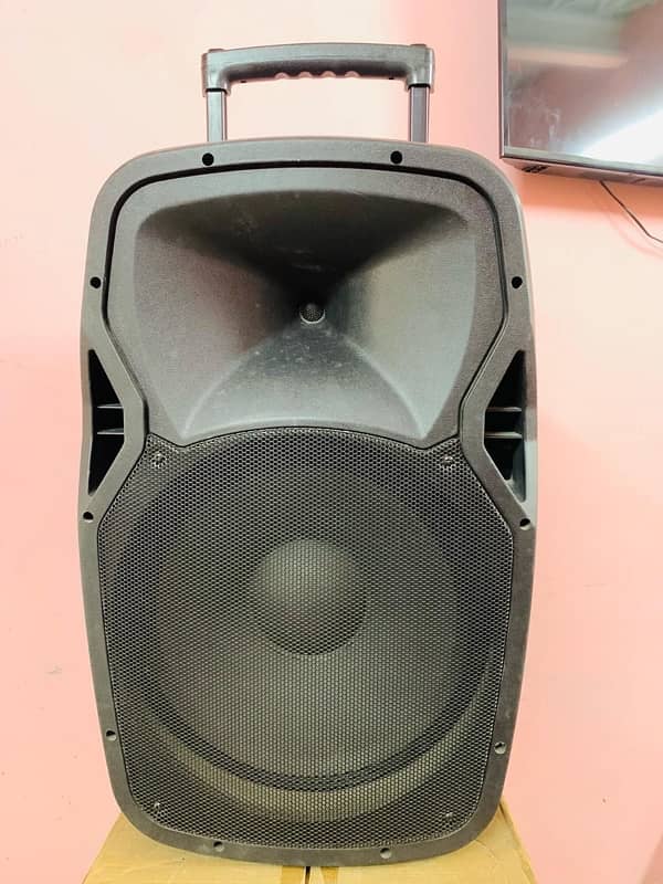 ROHS IMPORTED  SPEAKER 15INCH RECHARBLE 8