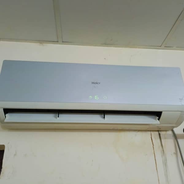 Haier 1 ton AC Non Inverter for sale 1