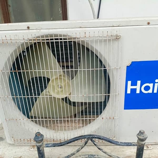 Haier 1 ton AC Non Inverter for sale 3