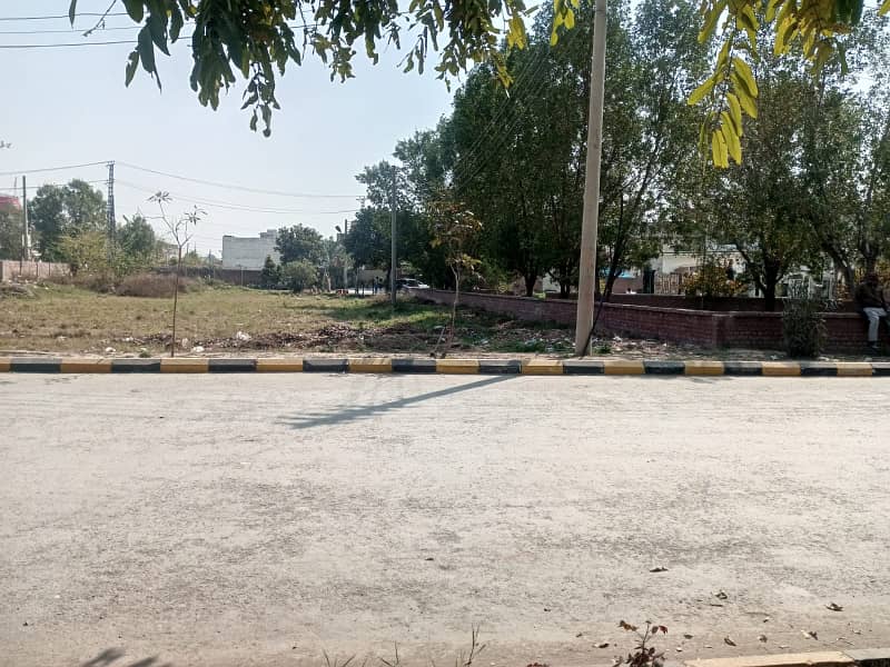 12 Marla Corner Three Side Open Commercial Plot IEP Town Sector B Near Wapda Town Lahore 3