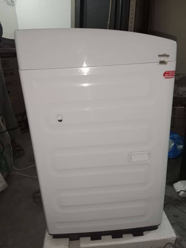 Dawlance Fully Automatic washing machine. 1