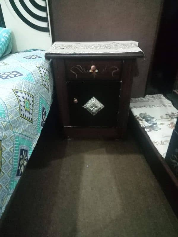 bed side table or dressing table 2