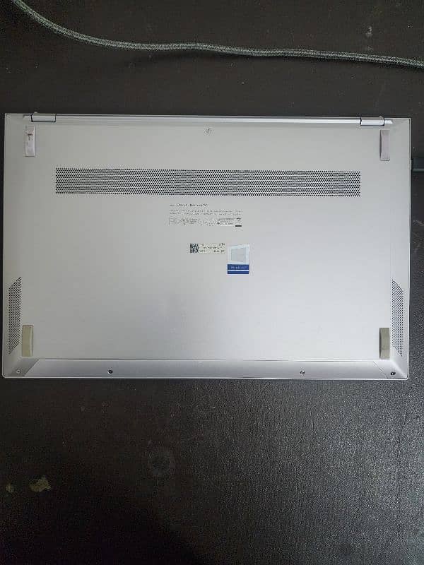 ASUS Zenbook 13 3