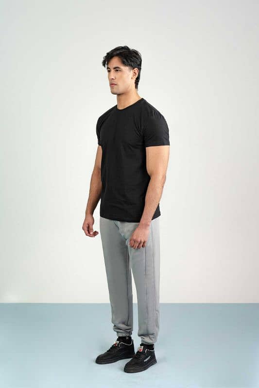 USQUARED Men's Essentials Tee Shirt 1