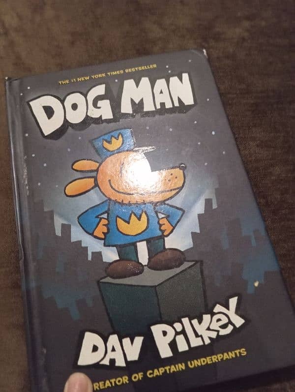 Dog Man Books. (6) 4