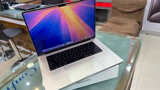 2021 Macbook 16 inch M1 pro 16 gb / 512 gb