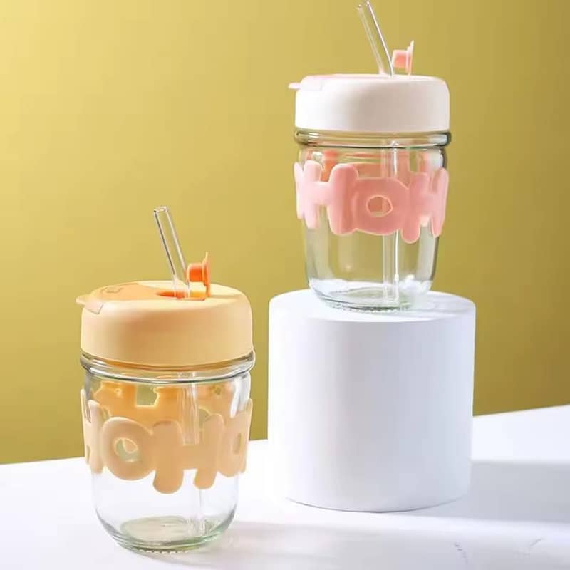 Straw cup with Glass 0