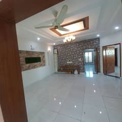 10 Marla single Story House For Rent in Bahria Town Lahore